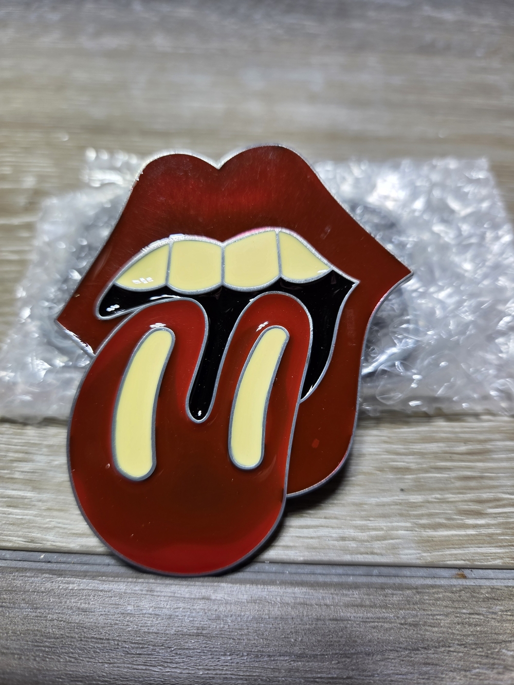 Rolling Stones Tongue Logo Metal Enamel Belt Buckle Red Black